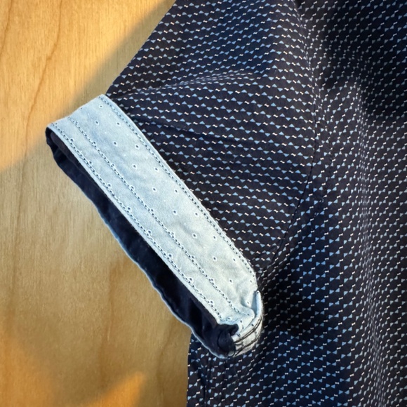 Boys button down shirt - Picture 4 of 5